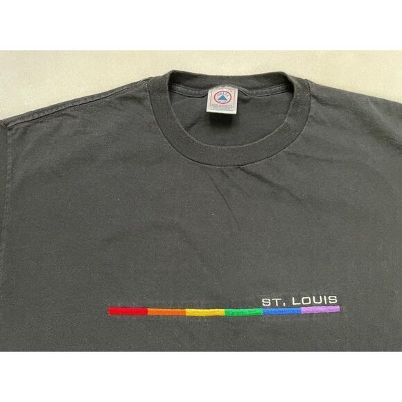 VINTAGE St Louis Pride LGBT T-shirt Men Large Black Embroidered 90s - Picture 2 of 5